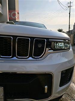 جيب جراند شيروكي